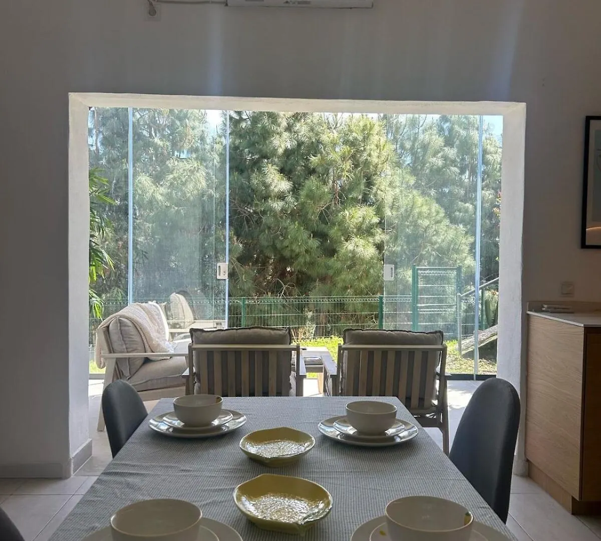 Calahonda Marbella Ground Floor 3 Bedroom Apartment Near Golf And Beach Sitio de Calahonda